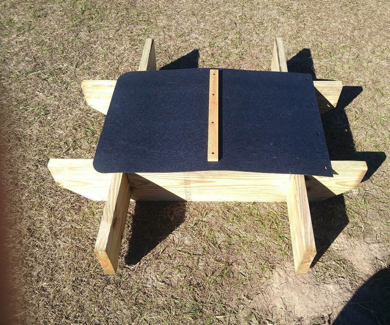 Priefert Covered Cattle Feeder